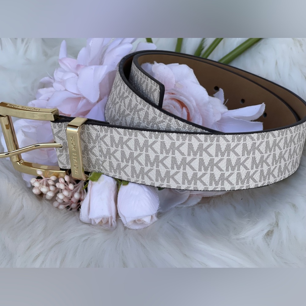 Michael Kors Women's Vanilla Faux Leather Belt - Picture 4 of 16